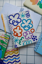 Cuaderno Argollado Doodles ✶ Mediano A5