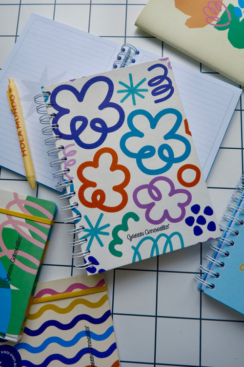 Cuaderno Argollado Doodles ✶ Mediano A5